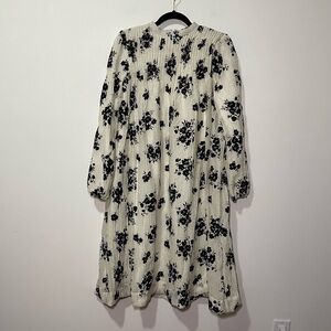 Static wmn white black burnt velvet floral print puff long sleeve midi dress XS